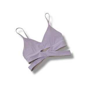 Lululemon Still Now Bra in Silver Lilac Size 6